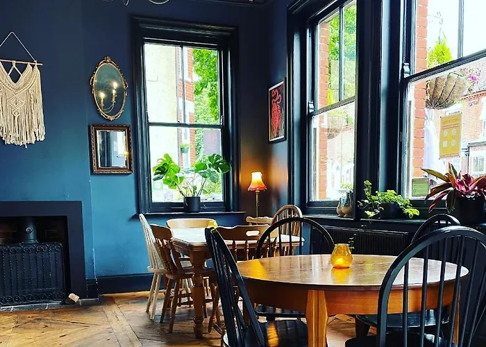 B&B only: Rooms At The Rosebery